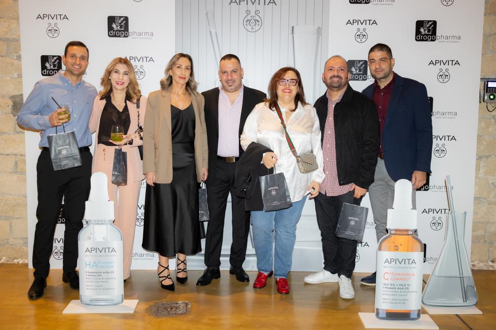 5324369036306832 263