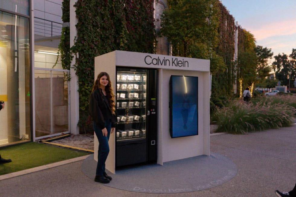 5333121471234584 image