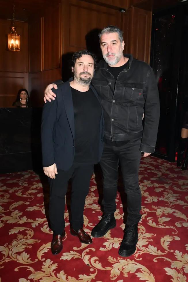 5348488671277673 image