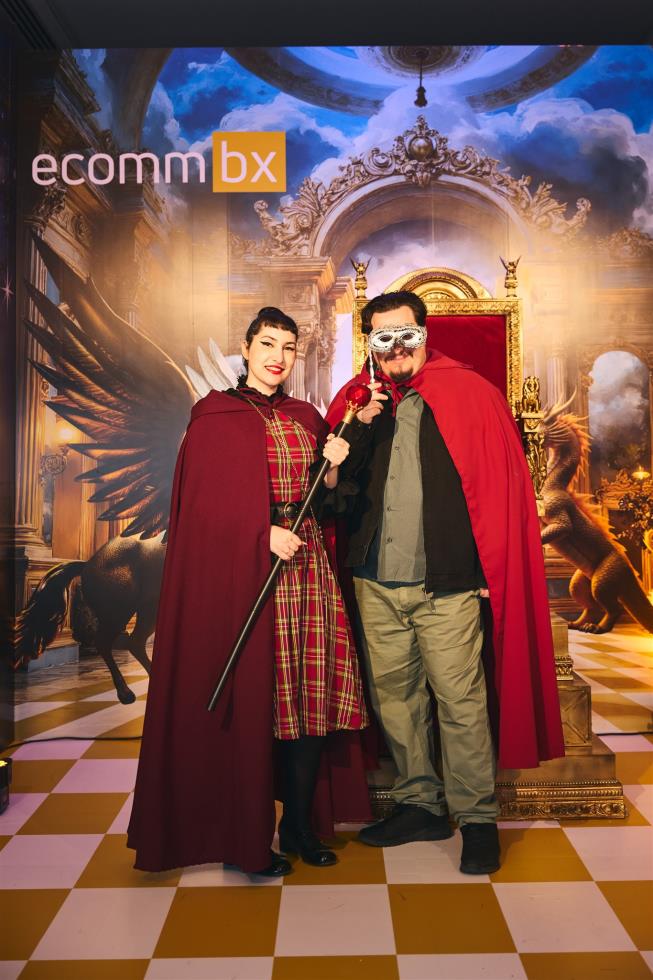 5356331290274652 251219-ecommbx-Christmas2025-1K5A0205