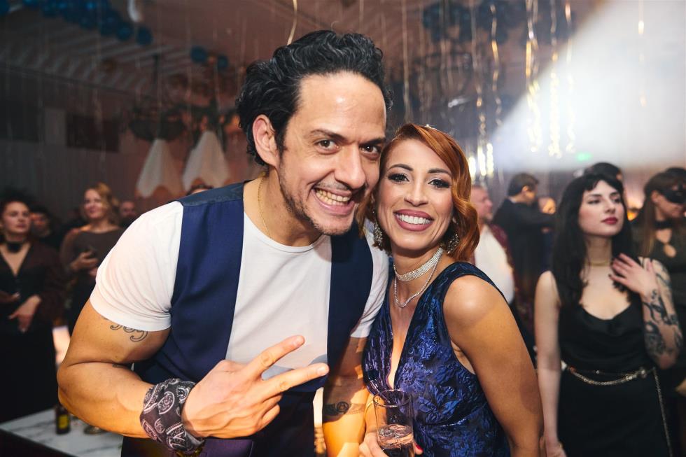 5356333138671104 251219-ecommbx-Christmas2025-1K5A1675