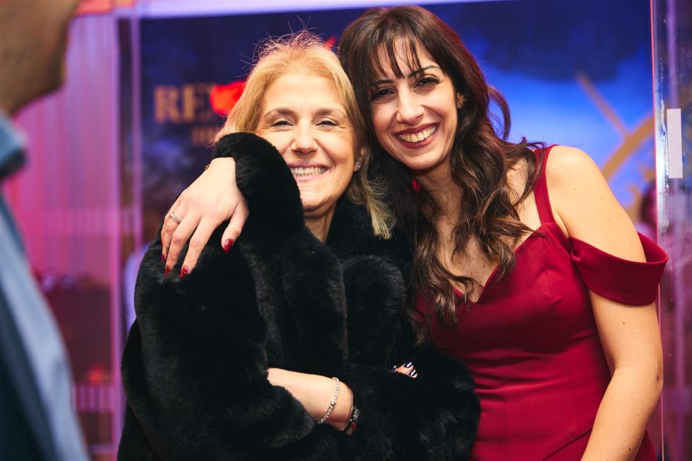 5356333504509520 251219-ecommbx-Christmas2025-1K5A1910