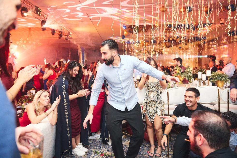 5356333923483457 251219-ecommbx-Christmas2025-1K5A2606