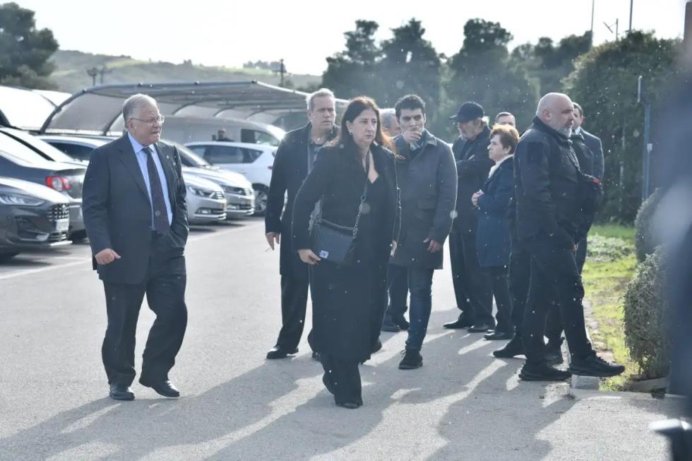 5371031415087384 image