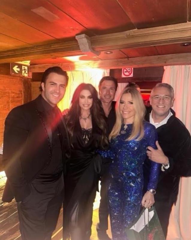 5372668237381574 image