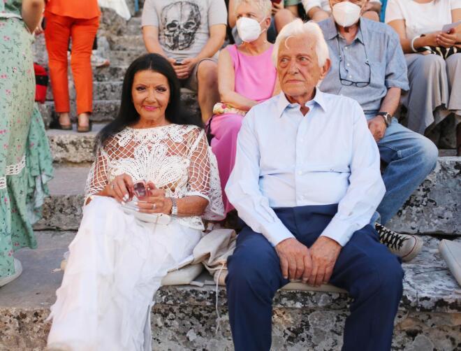 5392627909642692 image