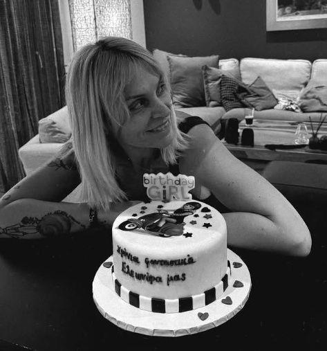 5392713174954216 image