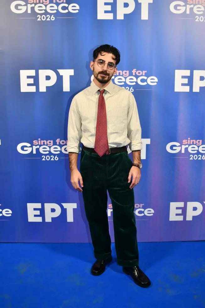 5401165615484571 image