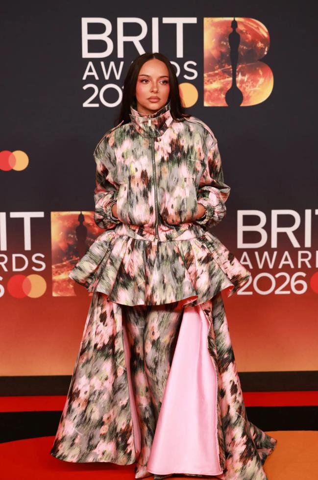 5415922493439043 image