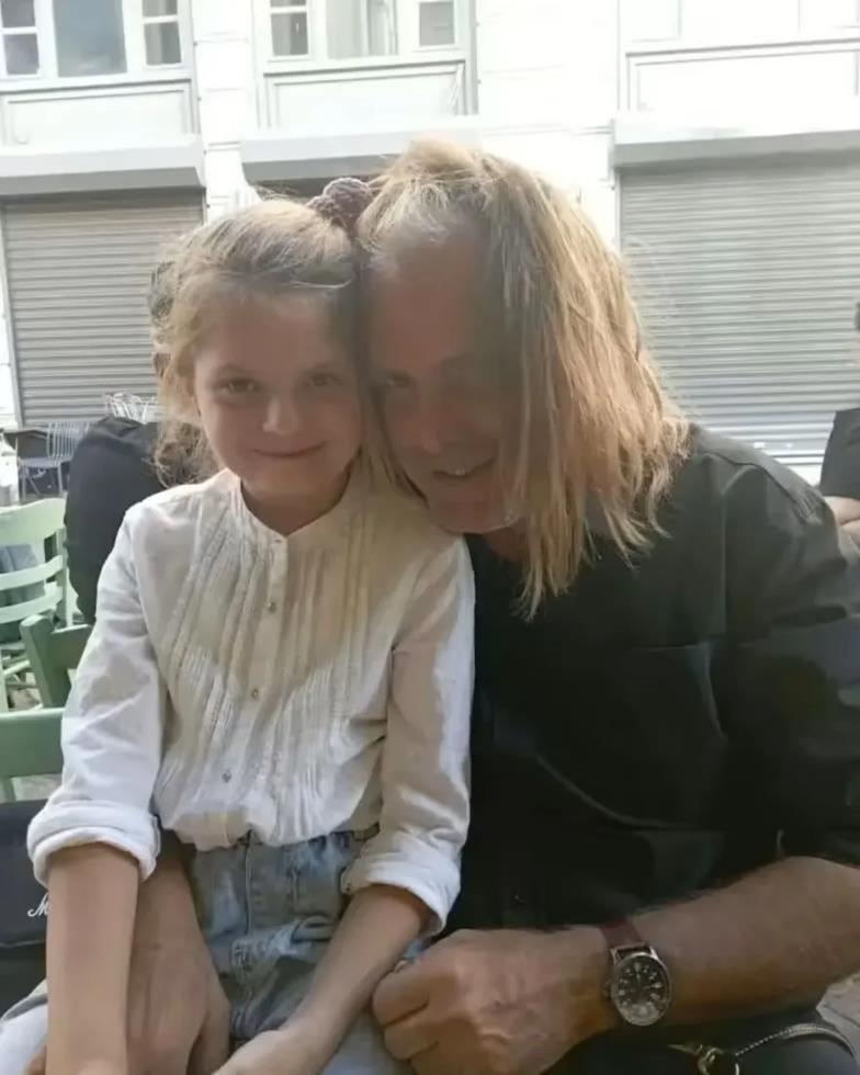 5427177538183835 image