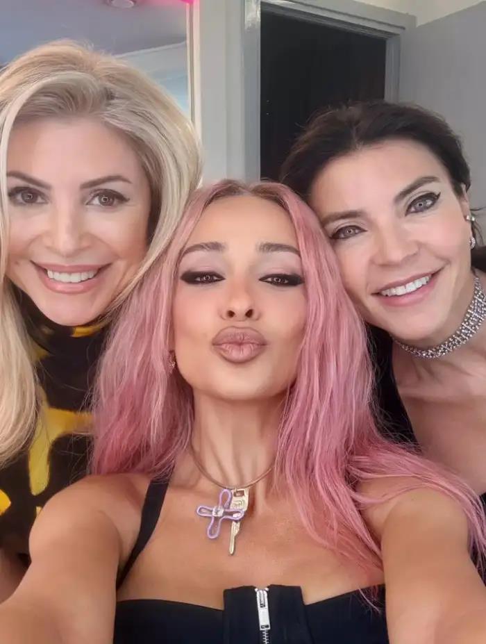 5447052710668344 image